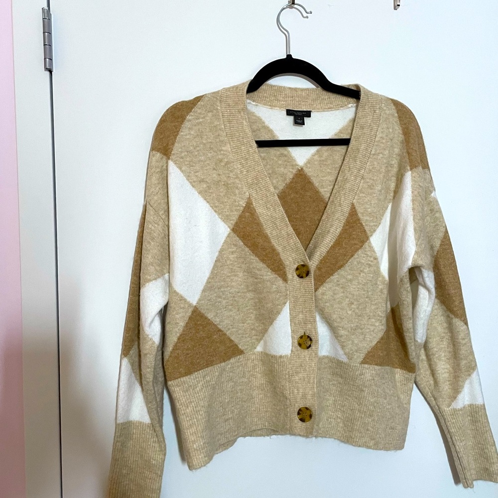 Ann Taylor, Cardigan VERY NEW